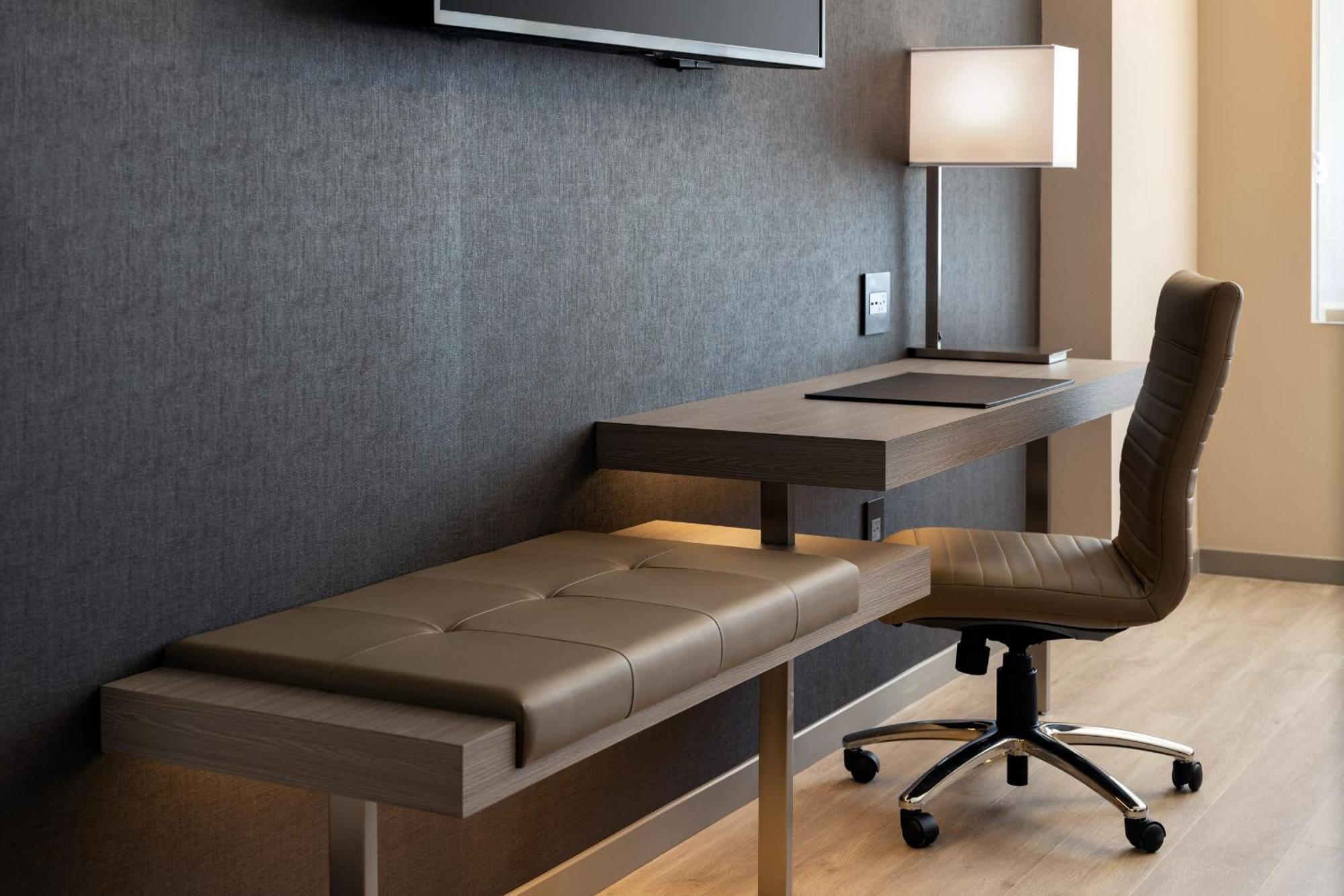 Ac Hotel By Marriott Oakland Downtown Экстерьер фото